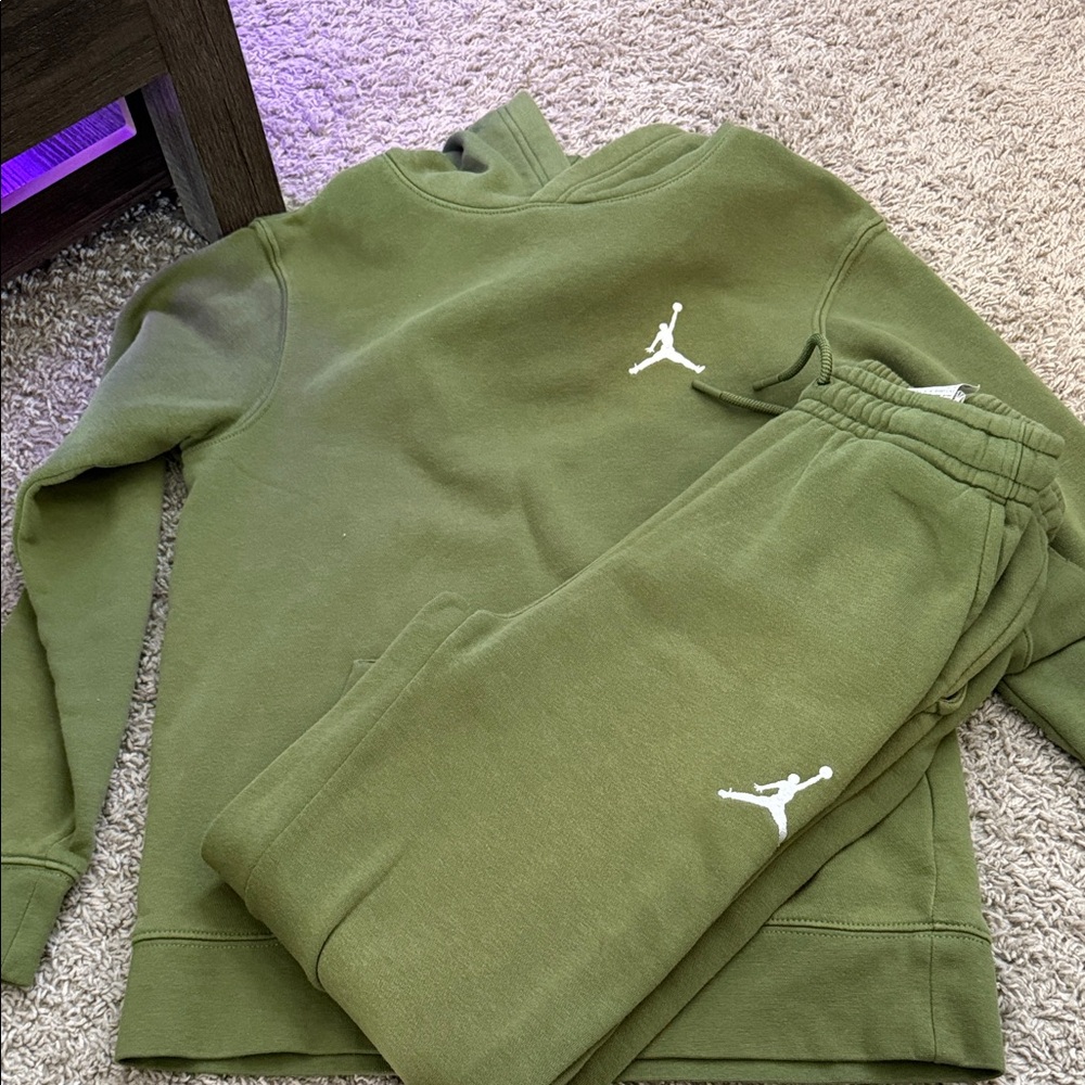 Jordan Kids Olive Sweatpants & Joggers Set